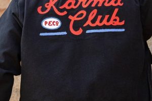 hummingbird-printed-t-shirt (4)